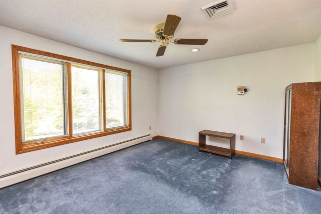 8 Longview Drive, Bow, NH 03304