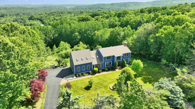 8 Longview Drive, Bow, NH 03304