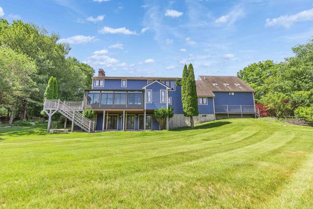 8 Longview Drive, Bow, NH 03304