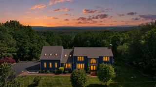 8 Longview Drive, Bow, NH 03304