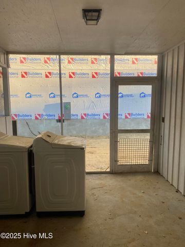 425 W New Jersey Avenue, Southern Pines, NC 28387