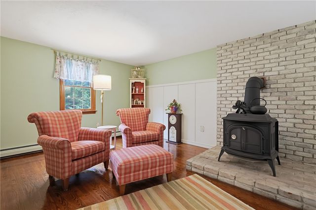 245 Albee Road, Uxbridge, MA 01569