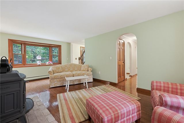 245 Albee Road, Uxbridge, MA 01569