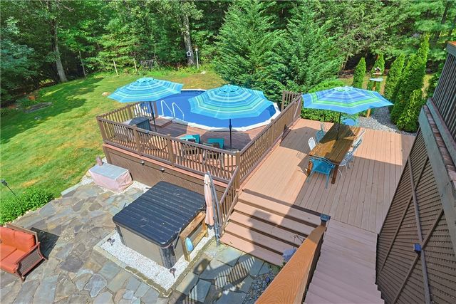 245 Albee Road, Uxbridge, MA 01569