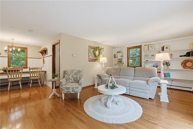 245 Albee Road, Uxbridge, MA 01569