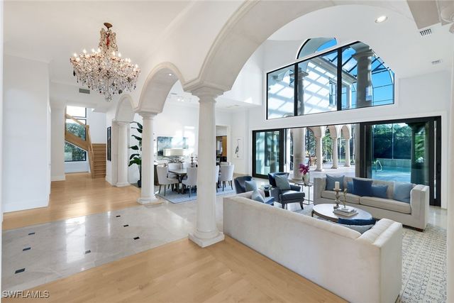 1450 Gulfstar DR S, Naples, FL 34112