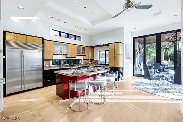 1450 Gulfstar DR S, Naples, FL 34112