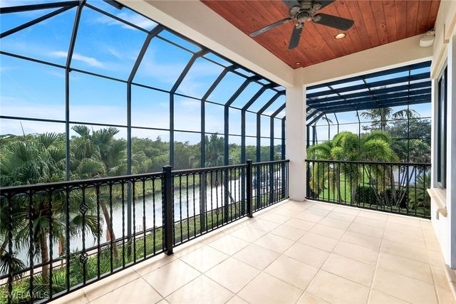 1450 Gulfstar DR S, Naples, FL 34112