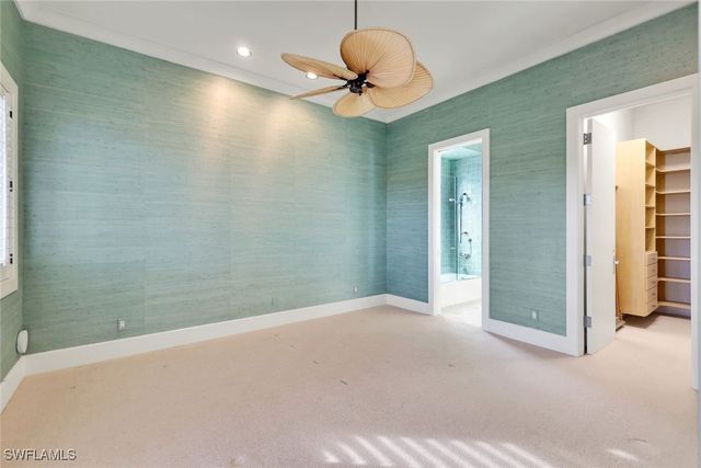 1450 Gulfstar DR S, Naples, FL 34112