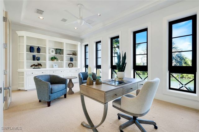 1450 Gulfstar DR S, Naples, FL 34112