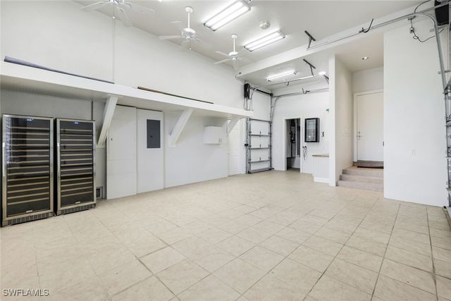 1450 Gulfstar DR S, Naples, FL 34112