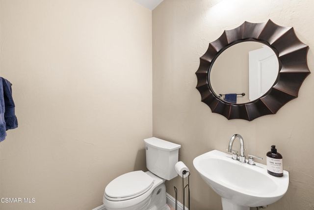 510 Sonata Way B, Simi Valley, CA 93065