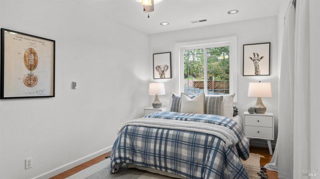 723 Alice St, Novato, CA 94945