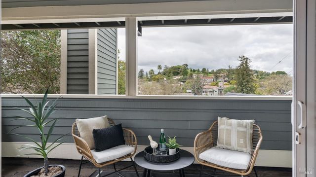 723 Alice St, Novato, CA 94945