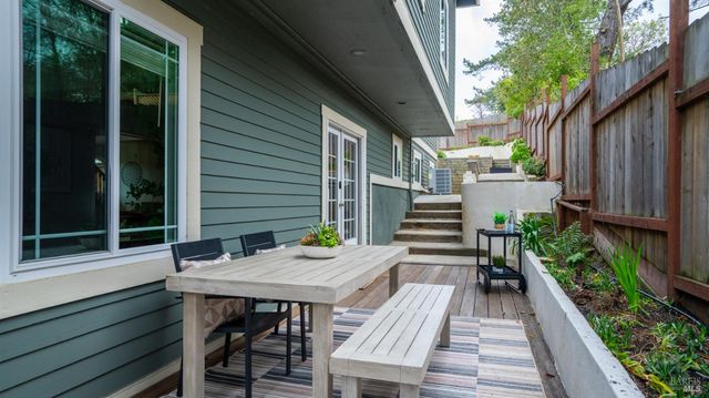 723 Alice St, Novato, CA 94945