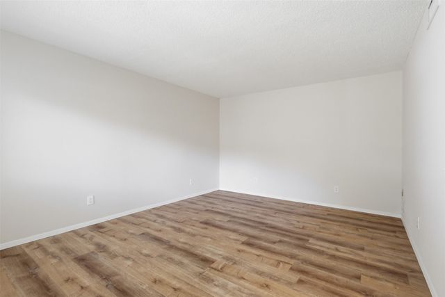1809 N Macarthur Boulevard, Irving, TX 75061