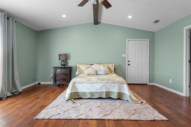 300 VZ County Road 4718, Murchison, TX 75778