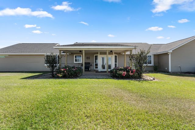 300 VZ County Road 4718, Murchison, TX 75778