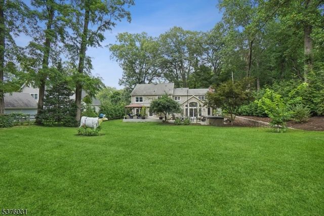 21 Spring St, Chatham Twp., NJ 07928