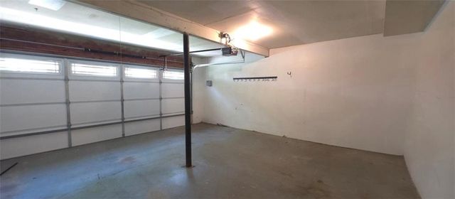 190 Barrington Drive Drive E, Roswell, GA 30076