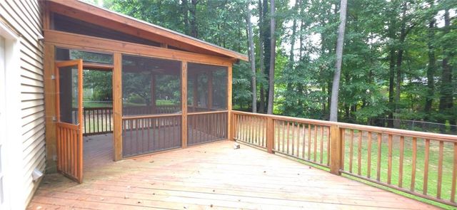190 Barrington Drive Drive E, Roswell, GA 30076