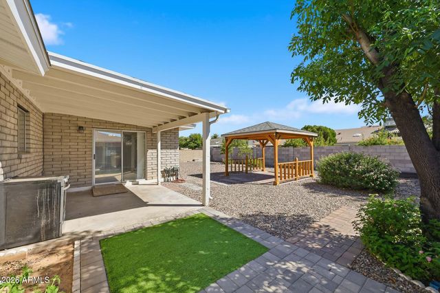 9603 W PURDUE Avenue, Peoria, AZ 85345