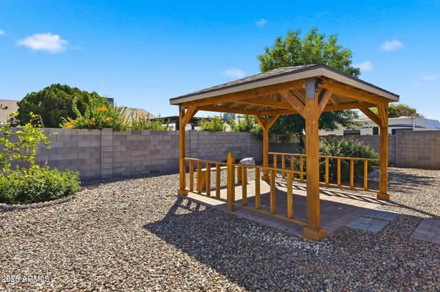 9603 W PURDUE Avenue, Peoria, AZ 85345