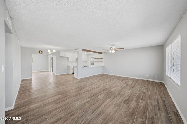 9603 W PURDUE Avenue, Peoria, AZ 85345
