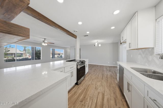 9603 W PURDUE Avenue, Peoria, AZ 85345