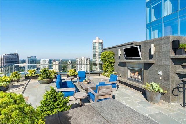 3630 Peachtree Road NE 2204, Atlanta, GA 30326