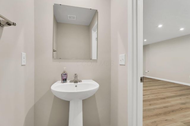 224 Mackinac Drive, Springfield, OH 45505