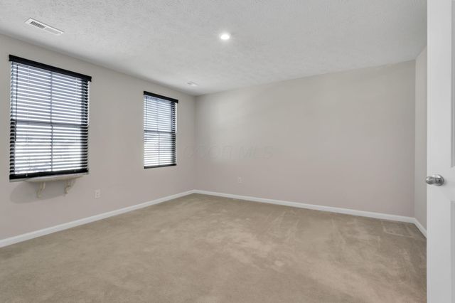 224 Mackinac Drive, Springfield, OH 45505