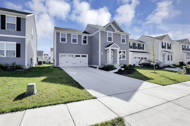 224 Mackinac Drive, Springfield, OH 45505