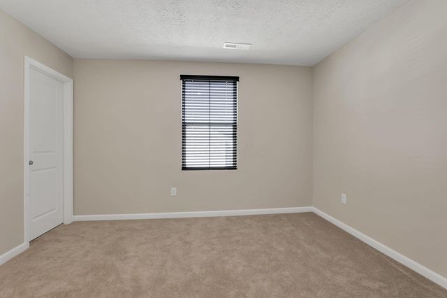 224 Mackinac Drive, Springfield, OH 45505