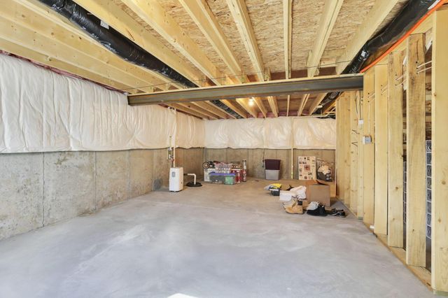 224 Mackinac Drive, Springfield, OH 45505