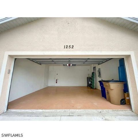 1252 Delores ST E, Lehigh Acres, FL 33974