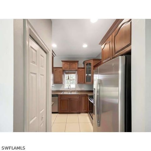 1252 Delores ST E, Lehigh Acres, FL 33974