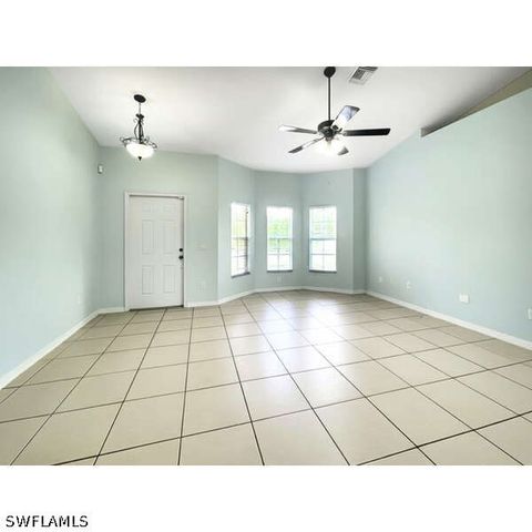 1252 Delores ST E, Lehigh Acres, FL 33974