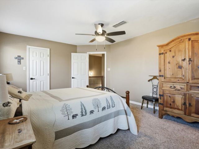 104 Fossil Court, Springtown, TX 76082