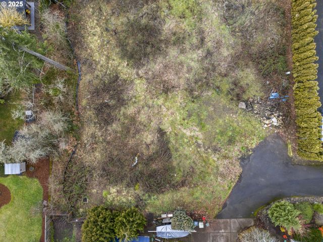 10216 Nw LEE St, Portland, OR 97229