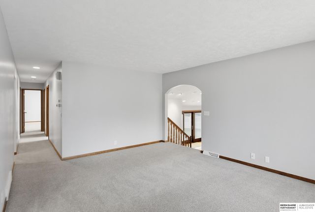 6245 Ponderosa Circle, Omaha, NE 68137