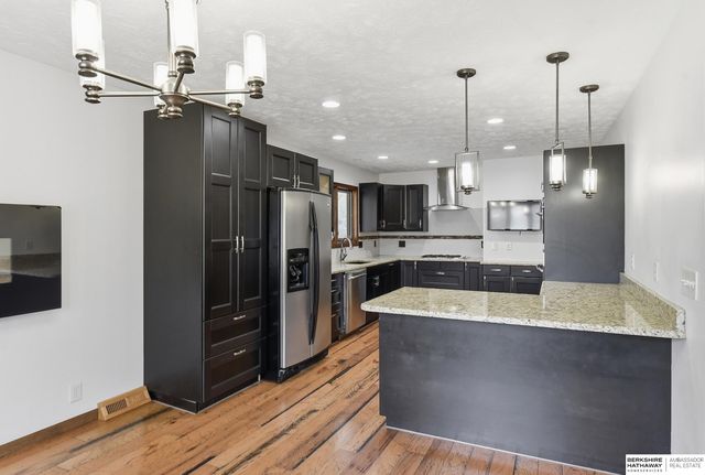 6245 Ponderosa Circle, Omaha, NE 68137