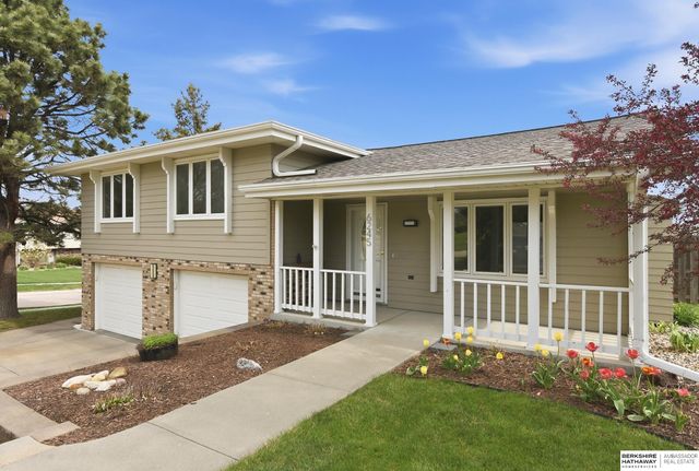 6245 Ponderosa Circle, Omaha, NE 68137