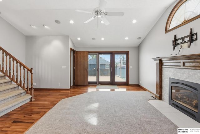 6245 Ponderosa Circle, Omaha, NE 68137