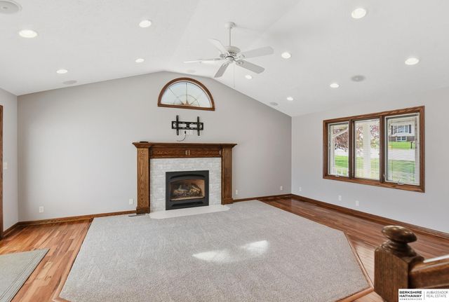 6245 Ponderosa Circle, Omaha, NE 68137