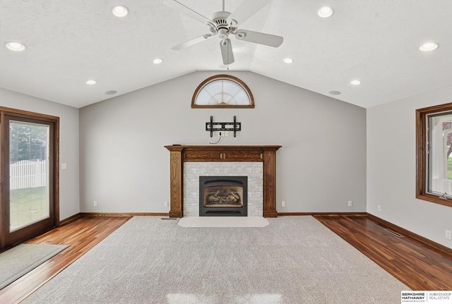 6245 Ponderosa Circle, Omaha, NE 68137