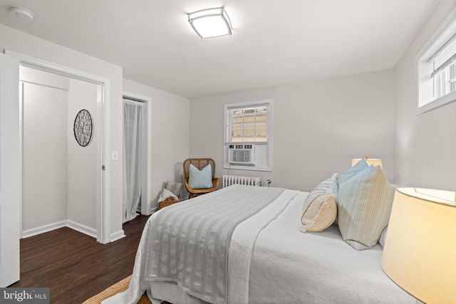 1700 DEWITT AVE, Alexandria, VA 22301