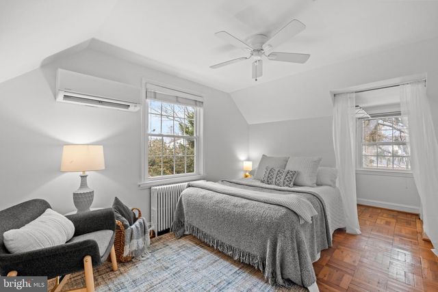 1700 DEWITT AVE, Alexandria, VA 22301