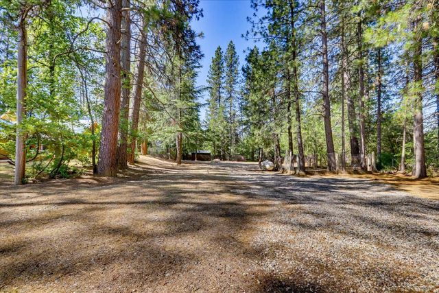 662 Nevada Street, Nevada City, CA 95959