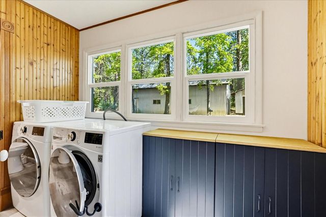 662 Nevada Street, Nevada City, CA 95959